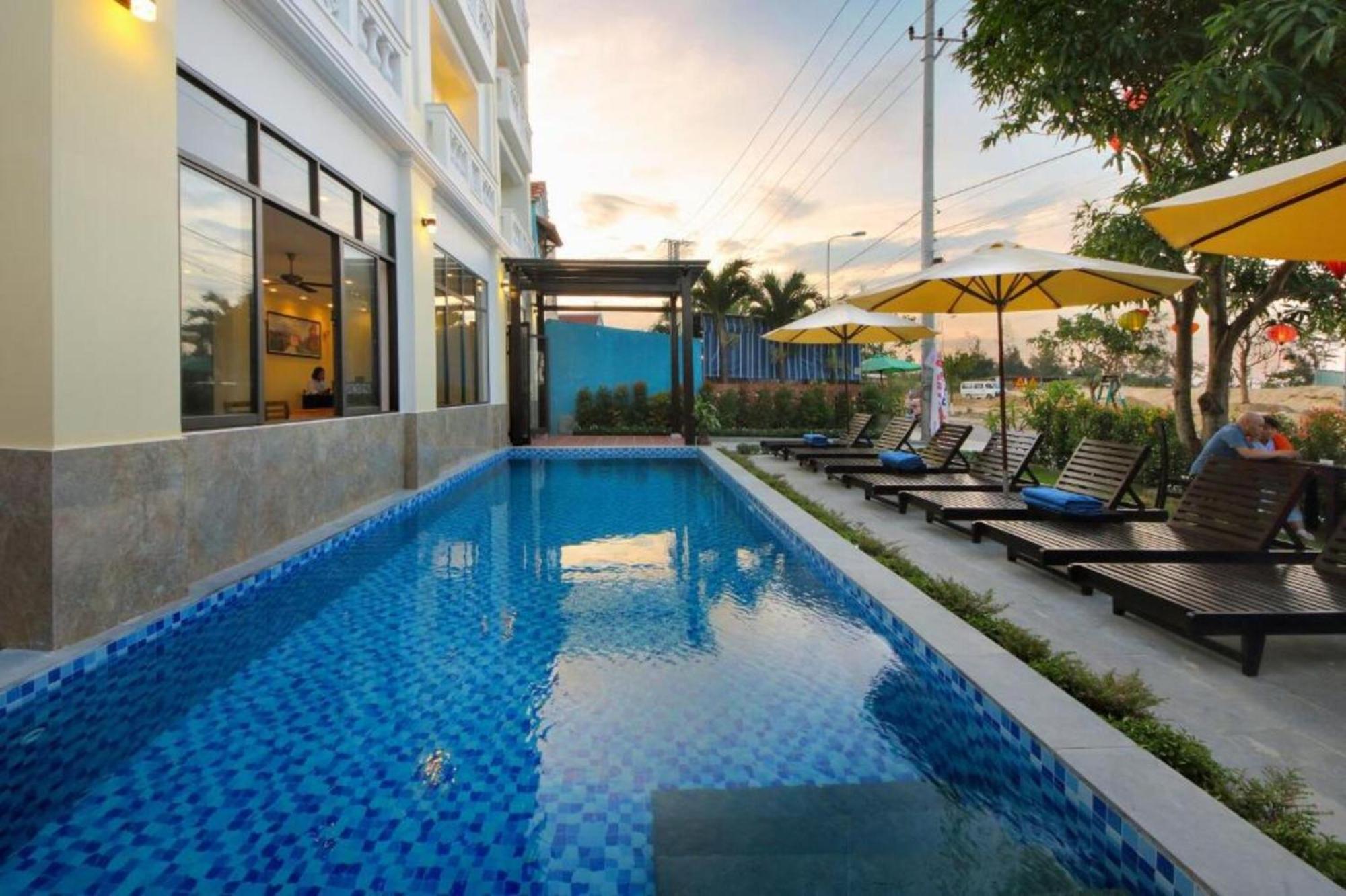 Hotel Front Beach Hoi An Exterior photo
